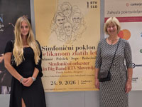 Nia La Makuc Peljhan, pravnukinja in Alenka Adamič, hčerka Bojana Adamiča